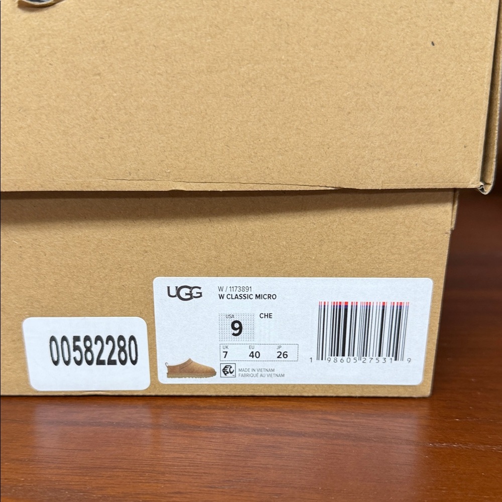 Ugg Women’s Micro - image 5